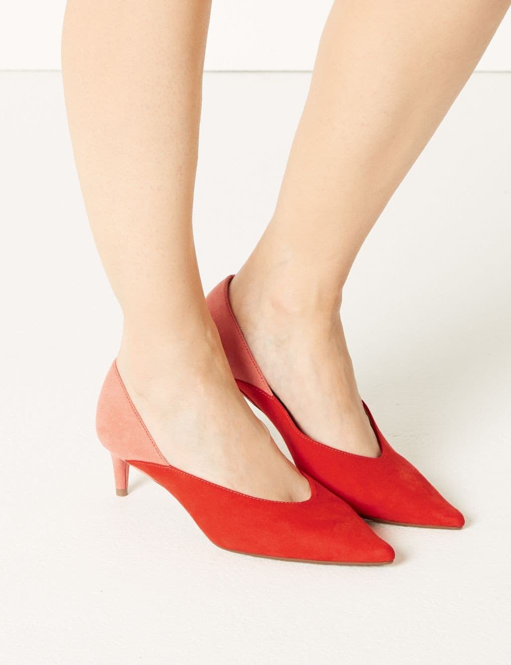 ↓ 3. Comfortable Red Kitten Heel