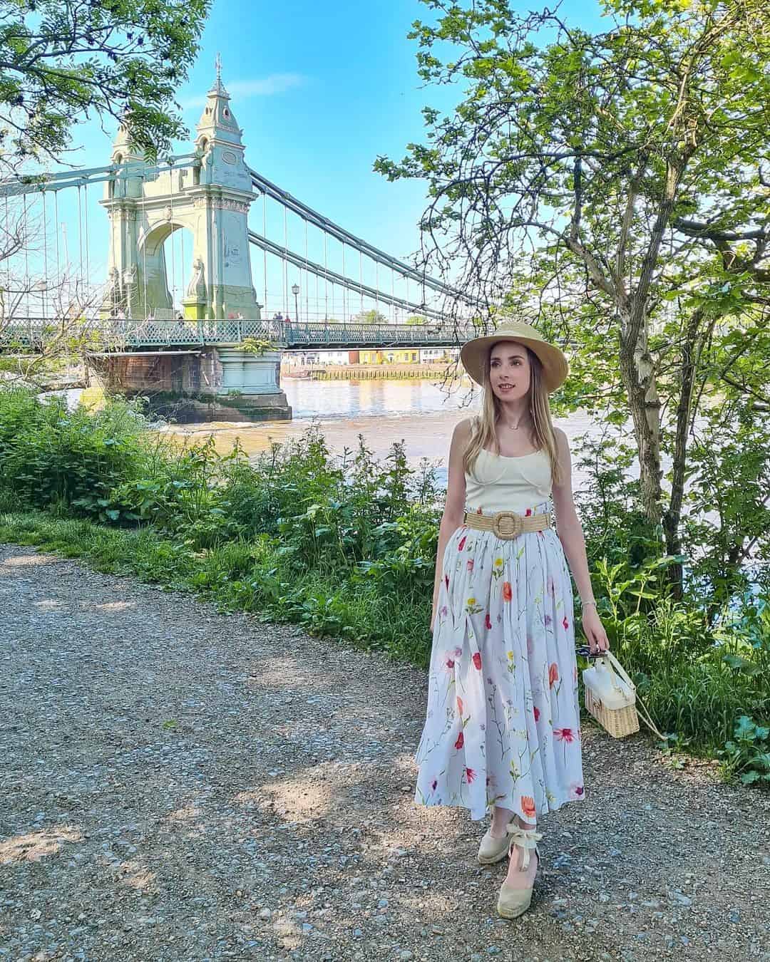 2 – Maxi Skirts in London