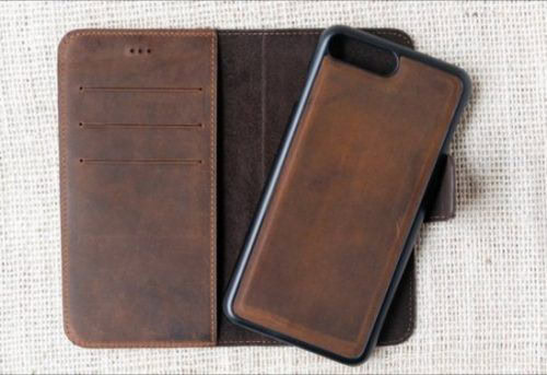 ↓ 27 – Phone Case With Wallet