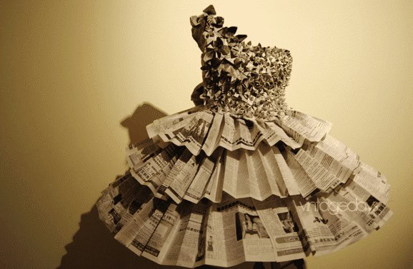 12 – Ballerina Paper Dress