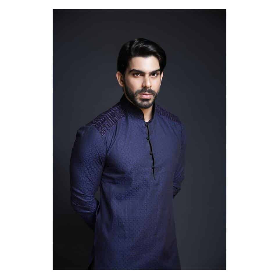 ↓ 11 – HSY Eid Collection