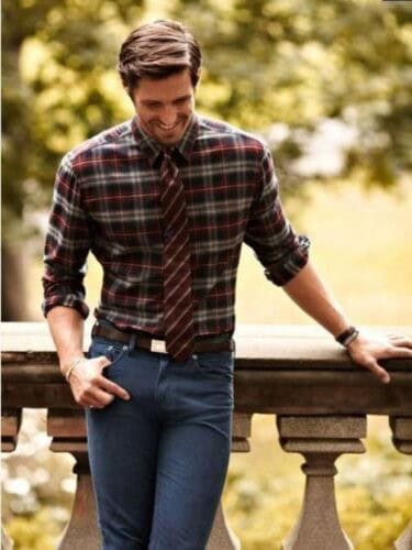 How to Wear Flannel Shirts? (Styling Tips)