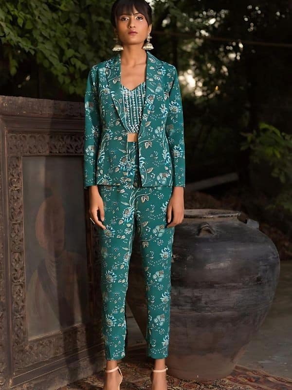 ↓ 3. Teal Floral Pant Suit