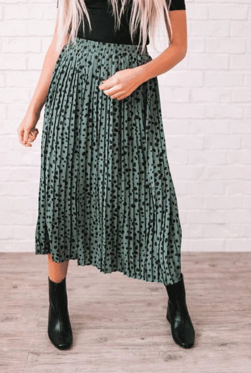 ↓ 36 – Patterned Midi Skirt