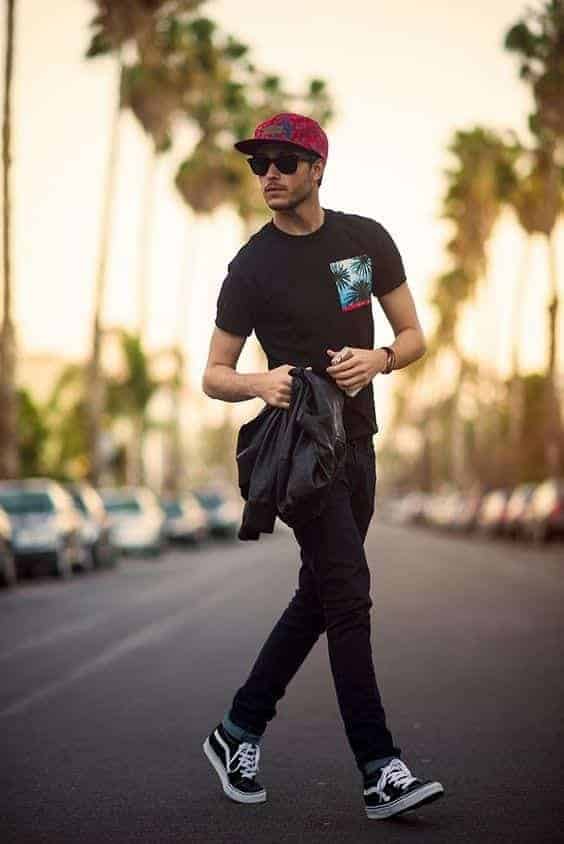 ↓ 23 – How to Wear Vans with Skinny Jeans