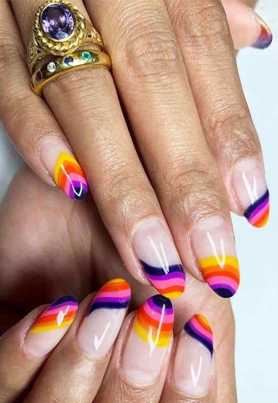 30 – Rainbow Nail Tips