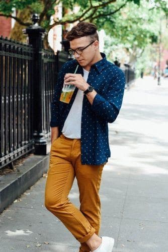 ↓ 48 – What To Wear With Mustard Yellow Pants