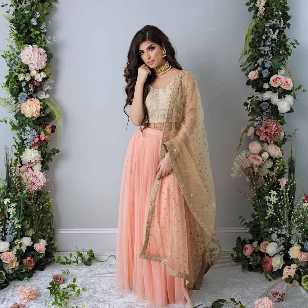 ↓ 20 – The Pastel Lehenga Outfit