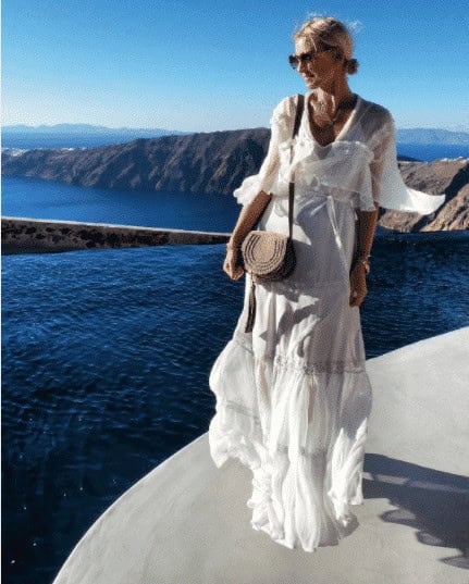 ↓ 20 – How to Pull Off an All-White Silk Dress?