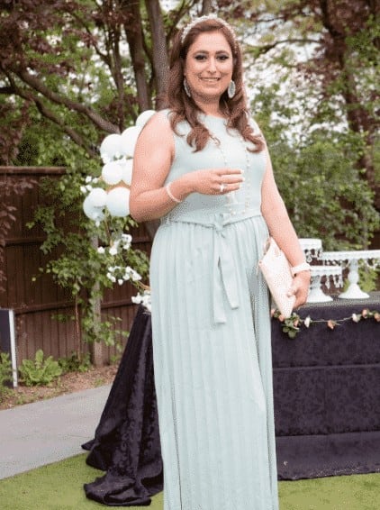 2 – The Adorable Mint Green Garden Party Look