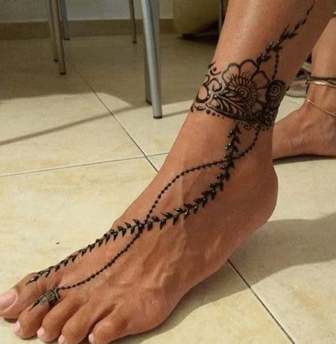 ↓ 31 – Anklet Mehndi