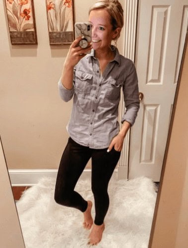 ↓15. Leggings with Pockets