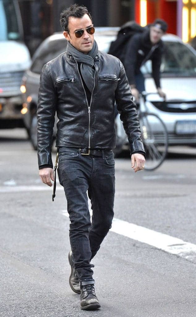 ↓ 32  – With Leather Jackets