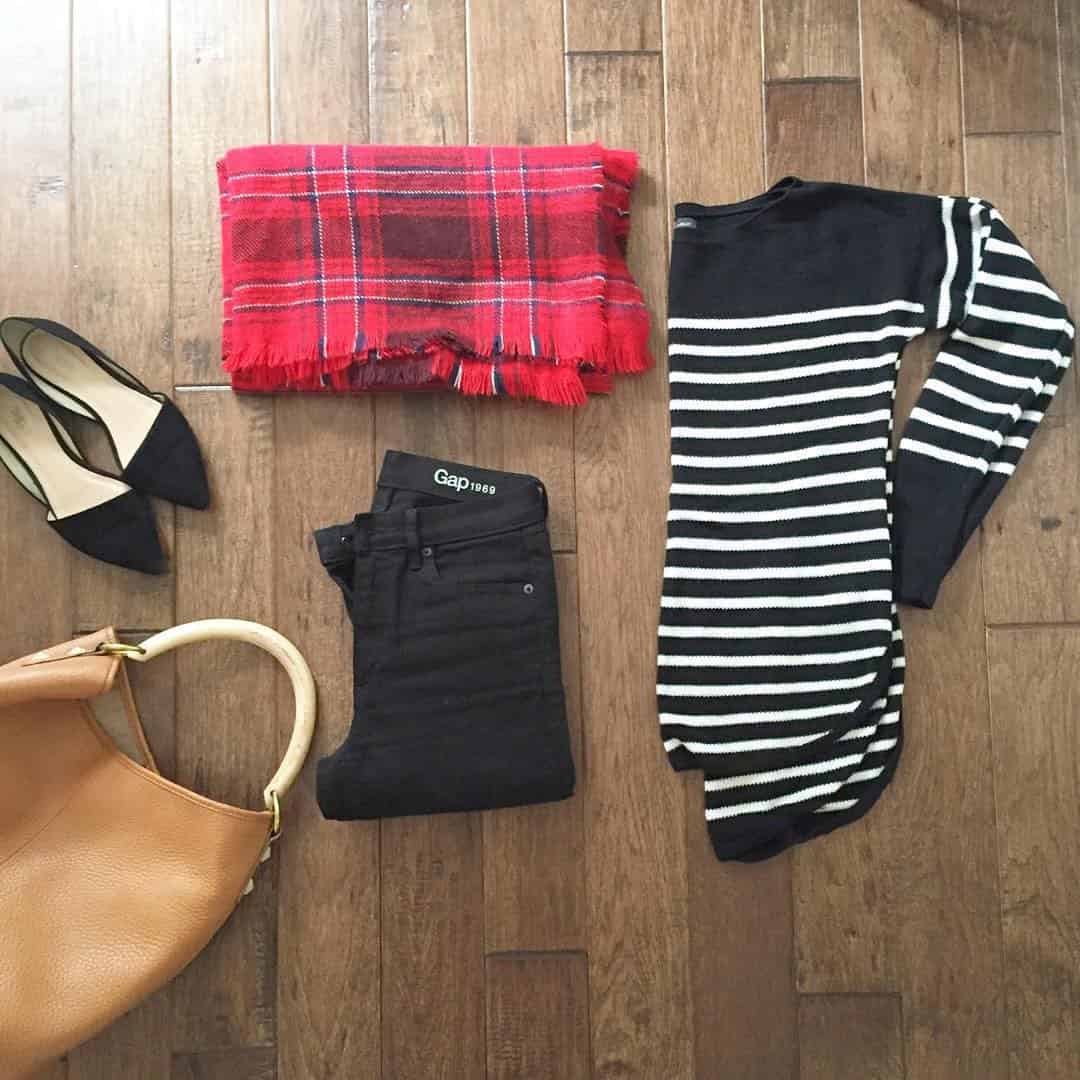 18 – Skinny Jeans With Striped Shirt & Plaid Scarf