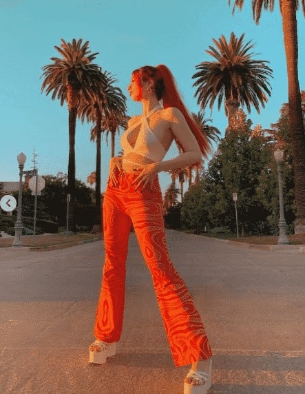 7 – Orange Groovy Pants with a CCrisscrossTop