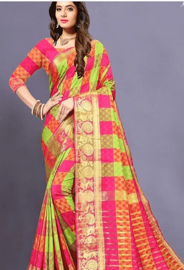 4 – Silk Jacquard Saree In Checkered Pattern