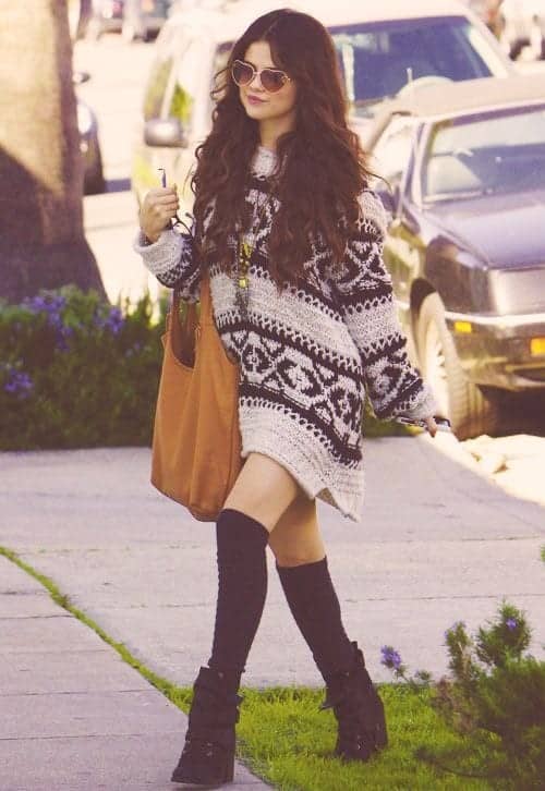 3 – Selena Gomez Inspired Style For Fall