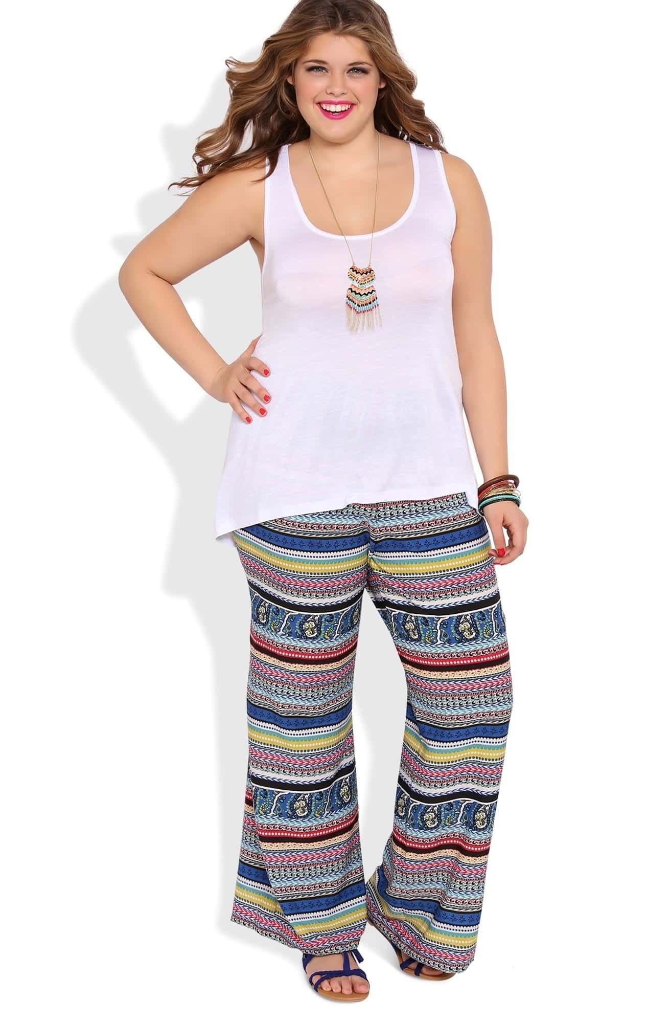 ↓ 1 – Printed Palazzo Pants for Curvy Women