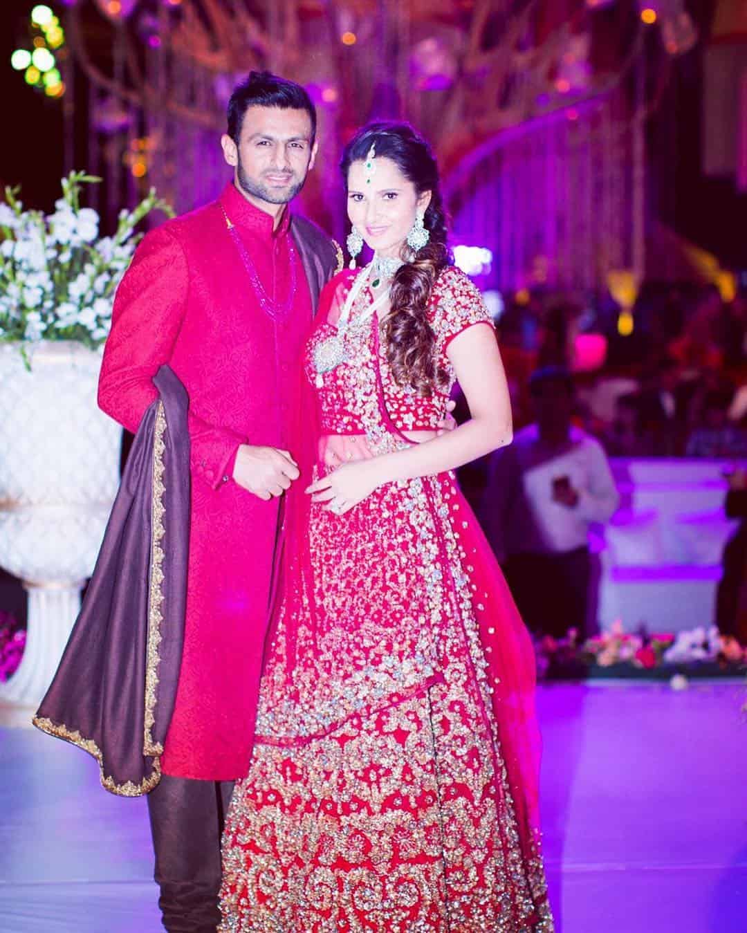 ↓10 – Shoaib Malik And Sania Mirza