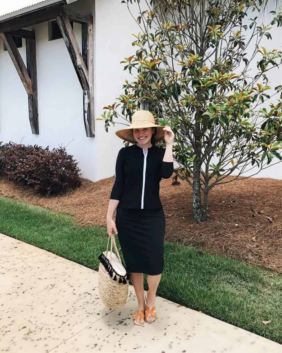 12 – All Black Two Piece Set & Straw Hat For Beach Days