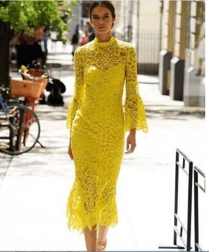 ↓ 8. Bold Yellow for Fashionista’s Wardrobe