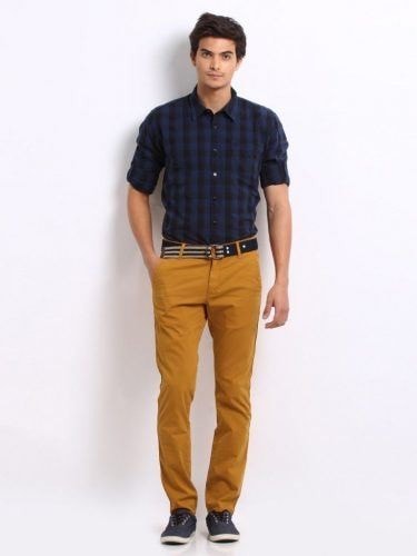 ↓ 28 – Flannel With Mustard Pants