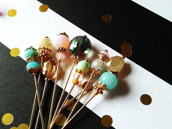 #8 – A Classy and Fancy Hijab Pins Set