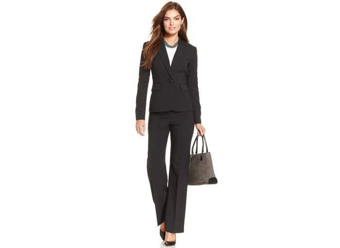 ↓ 2 – Suit with wide Legged Pants