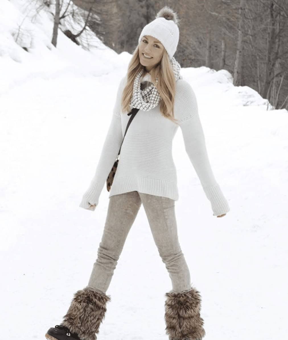 9 – What Shoes to Wear to a Ski Resort?