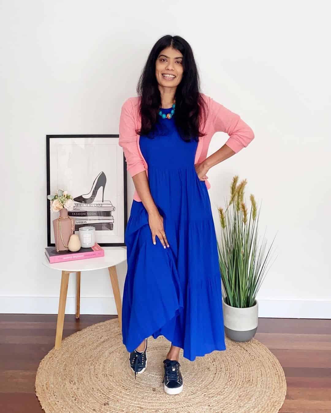 4 – Long Electric Blue Dress With Pink Cardigan