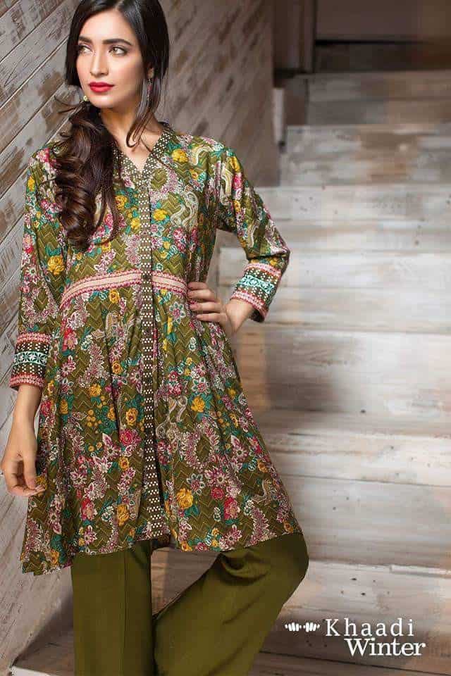 ↓ 1 – Buttoned Kurti