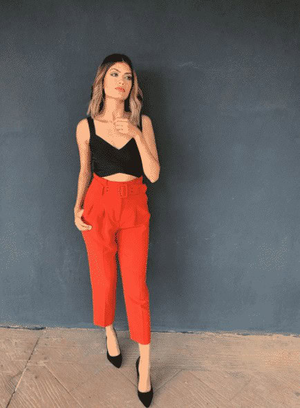 1 – Orange Straight Pants with a Black Top