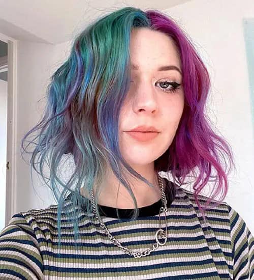 ↓ 2 – What are Best Grunge Hair Colors?