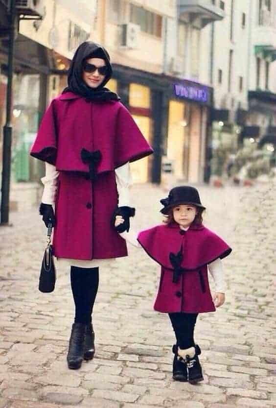 ↓ 2 – Mommy And Daughter Matching Fall Look