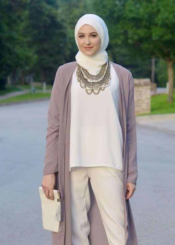 ↓ 16 – Eid Function Outfit – Simple and Elegant