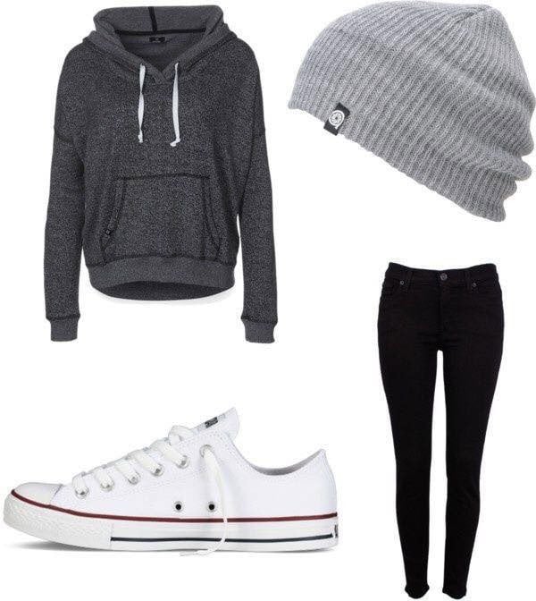 ↓ 12 – Style Beanie With A Hood And Sneakers