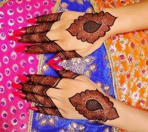 ↓ 29 – Outstanding Henna