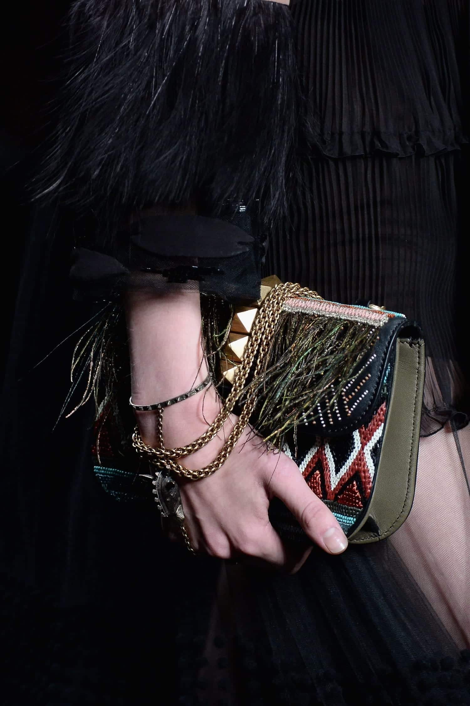 ↓ 5 – The Dynamic Embellished Bags