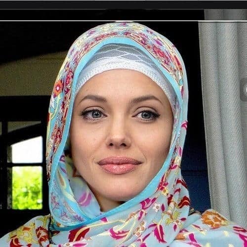 5 – Angelina Jolie in Islamic Head Scarf