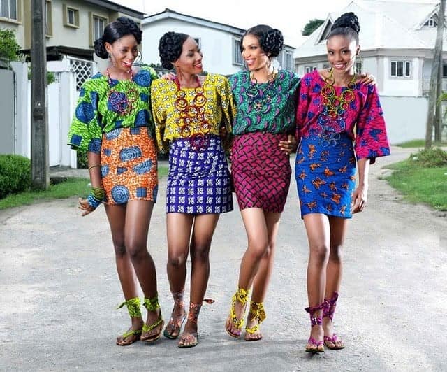 ↓ 18 – How to Style with Kitenge Ankara Miniskirt