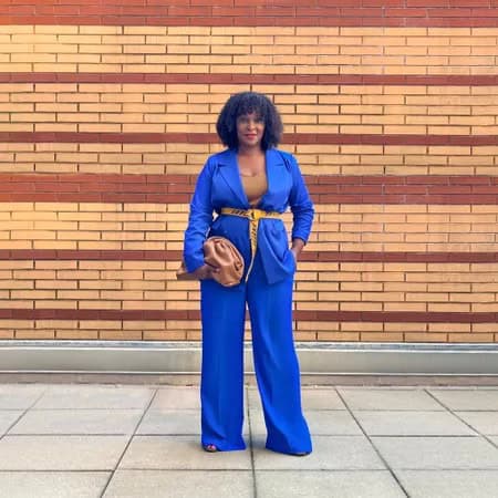 1 – Blue Co-ord Set With High-Waisted Blue Pants and A Blue Padded Blazer