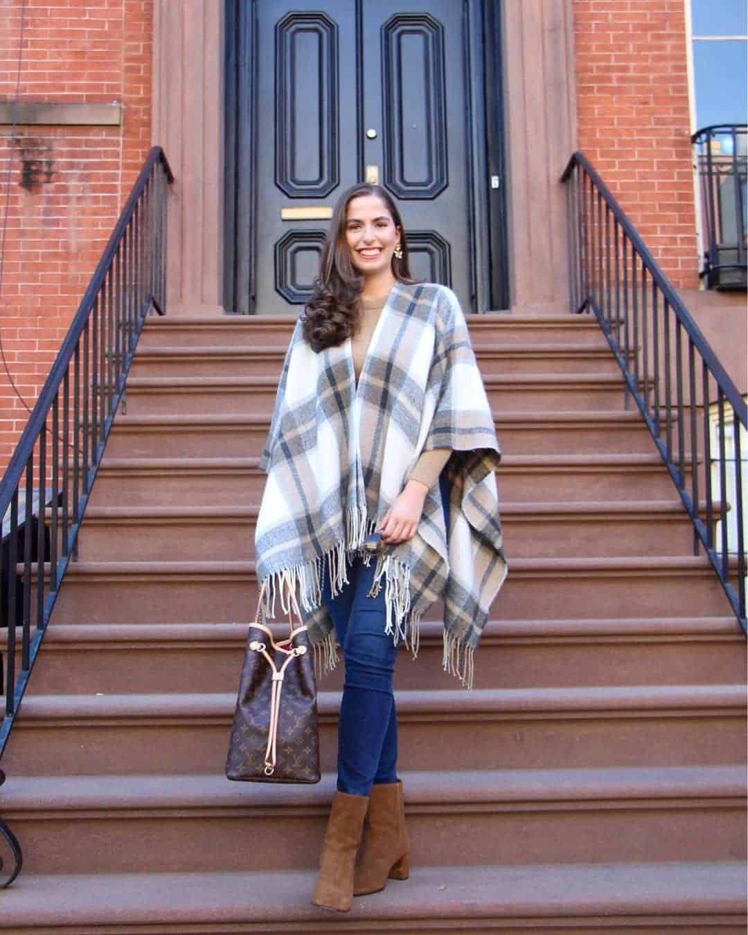 32 – How to Style a Blanket Scarf as a Poncho?