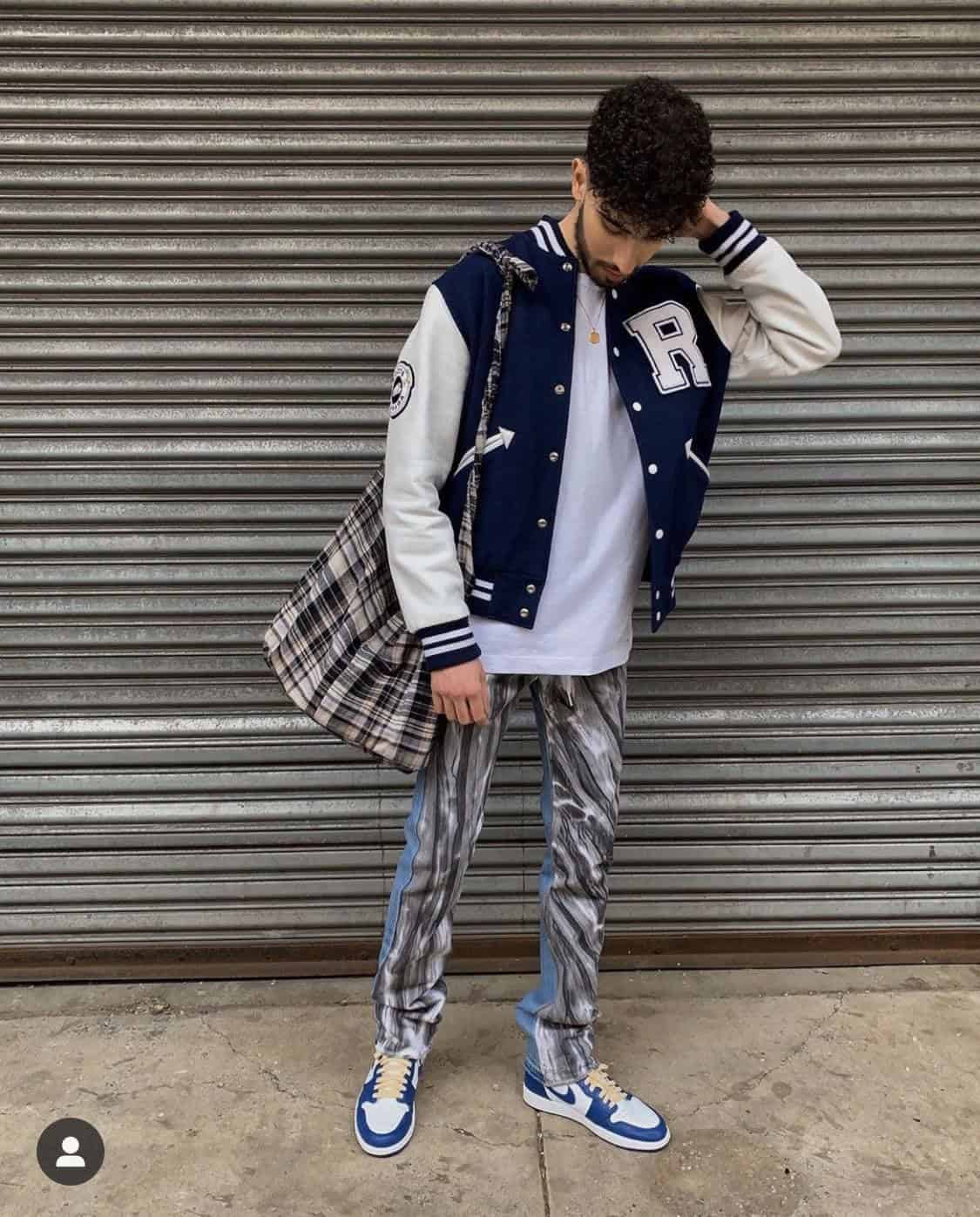 ↓ 3 – Streetwear