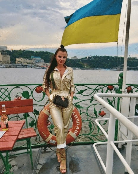 10 – Ukraine Boat Party Outfit